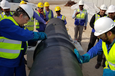 Las bandas termorretráctiles DEKOTEC<sup>®</sup> protegen el suministro de agua en EAU, 2019